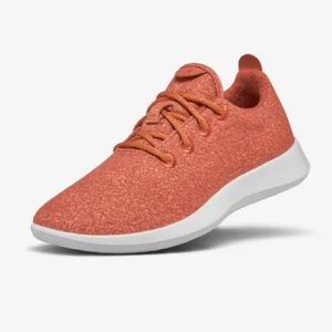 *Brand new* Allbirds - women’s wool runner - Diablo with white sole 85 OBO!